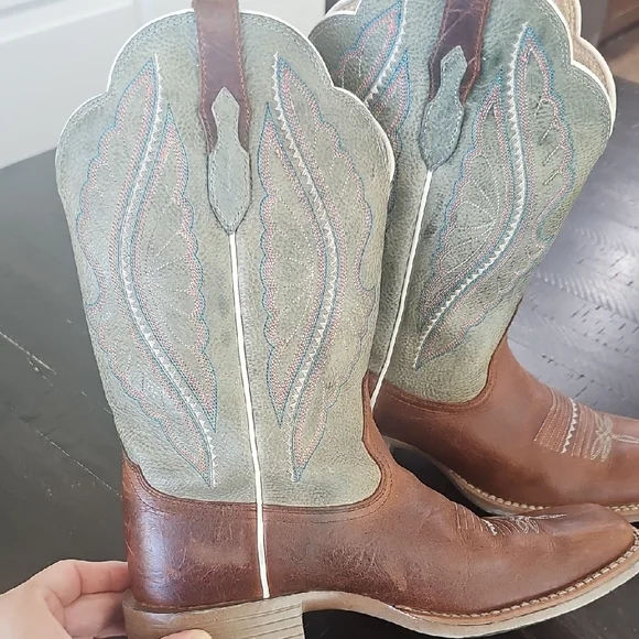 Ariat Brown and Green Leather Boots - Picture 13 of 15